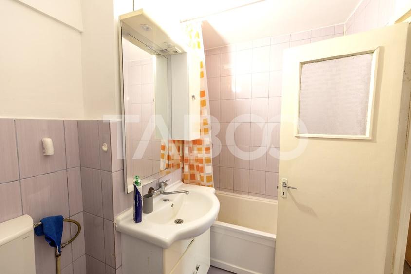 Apartament cu 2 camere decomandat, mobilat în Între Lacuri