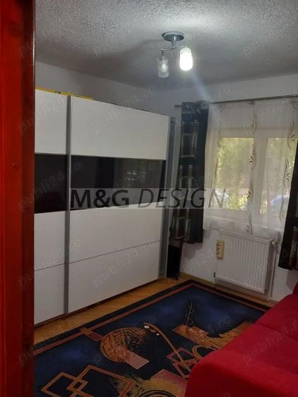 Apartament cu 3 camere decomandat, mobilat în Girocului