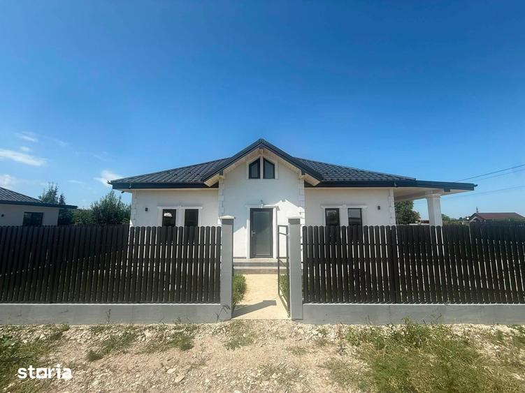 Casă cu 3 camere cu Teren 400 Mp în Mărgineni