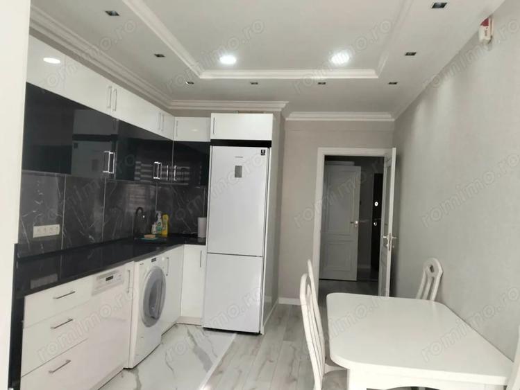 Apartament cu 2 camere decomandat în Complex Studențesc