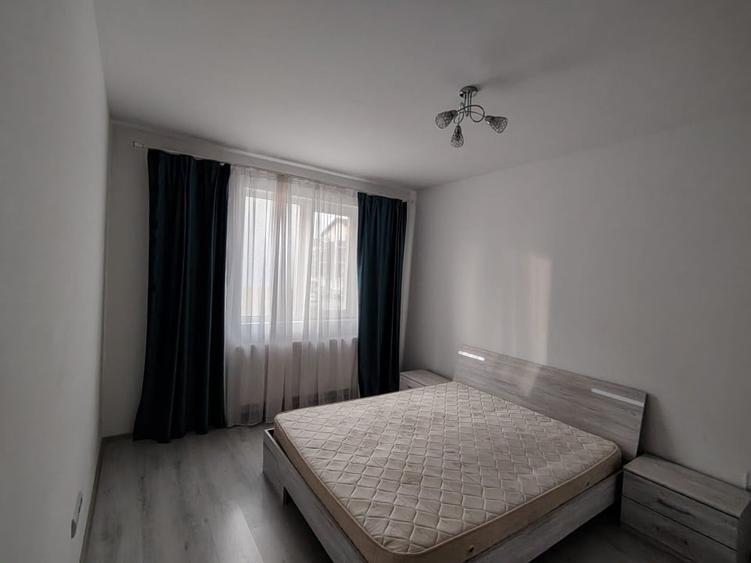 Apartament cu 2 camere decomandat în Giroc