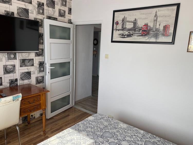 Apartament cu 3 camere decomandat, mobilat în Inel I