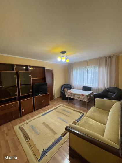 Apartament cu 3 camere în Tomis Nord
