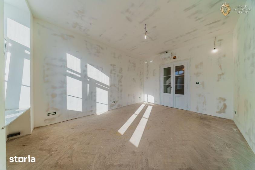 Apartament cu 4 camere semidecomandat în Ultracentral
