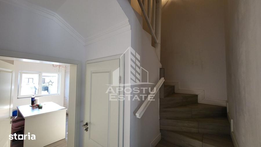 Casă cu 4 camere cu Teren 400 Mp în Sânandrei