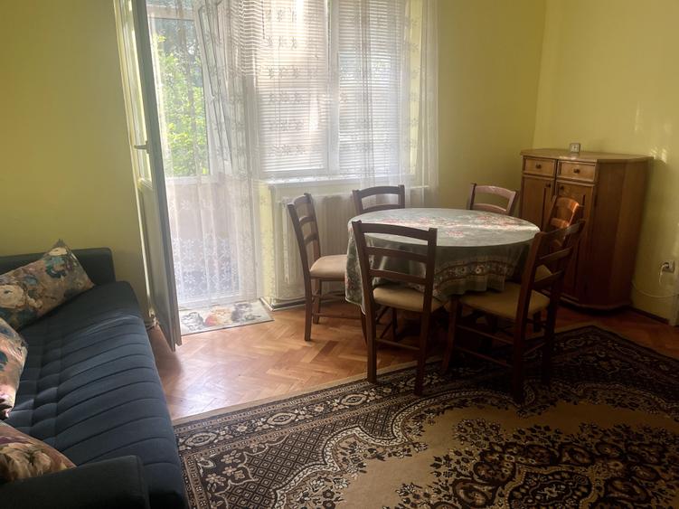 Apartament cu 2 camere semidecomandat în Cedonia