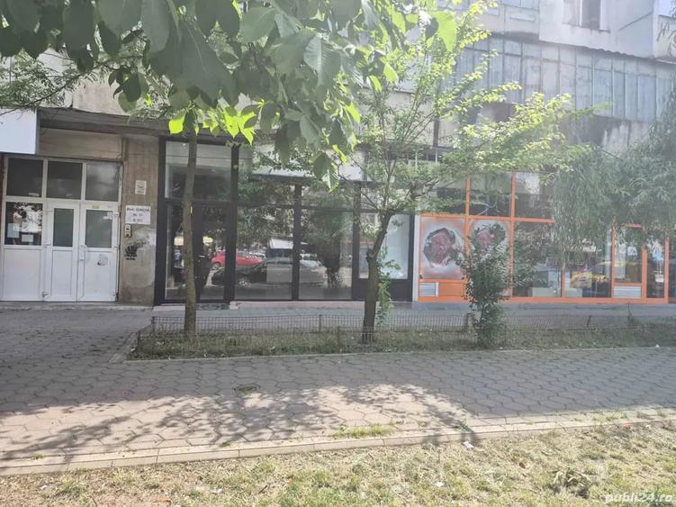 Spațiu comercial, de 50 mp, în Dacia