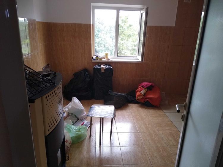 Apartament cu 2 camere decomandat în Zăvoaia