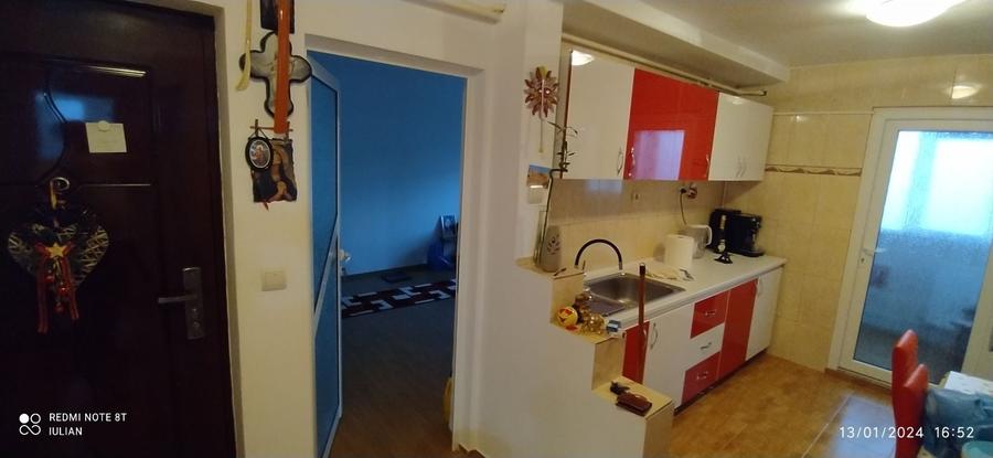 Apartament cu 2 camere decomandat în Central