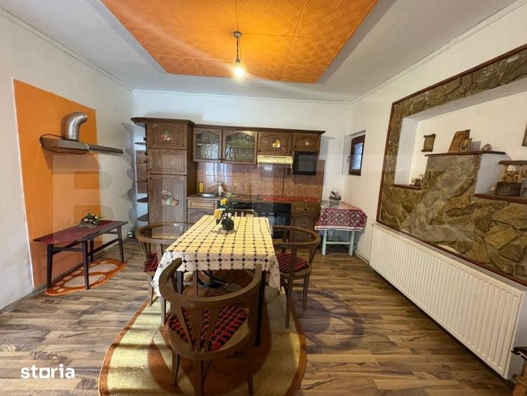 Casă cu 4 camere cu Teren 2000 Mp în Beriu