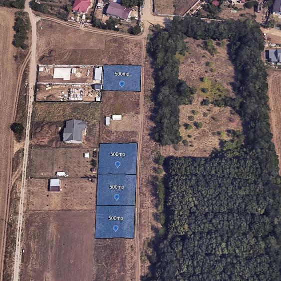 Teren de 2000 mp, în Central