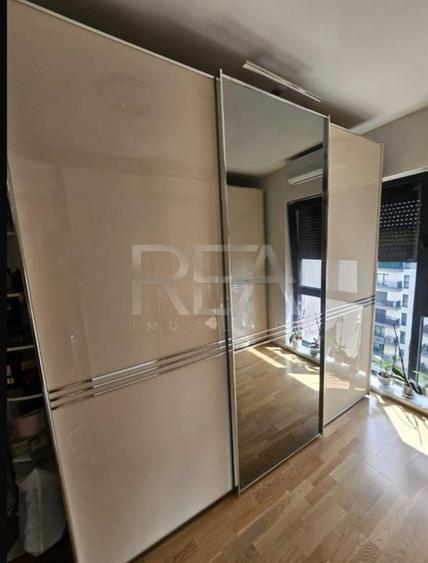 Apartament cu 3 camere decomandat, mobilat în Domenii