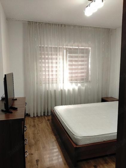 Apartament cu 2 camere decomandat în Ostroveni