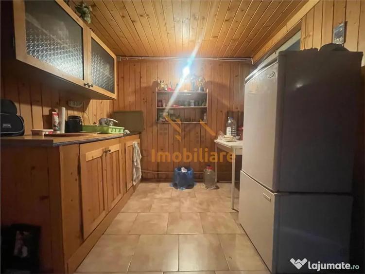 Casă cu 6 camere cu Teren 325 Mp în Remeți