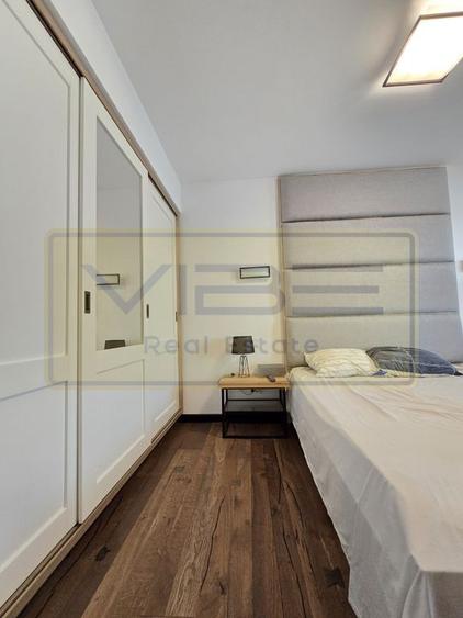Apartament cu 3 camere semidecomandat, mobilat în Păcurari