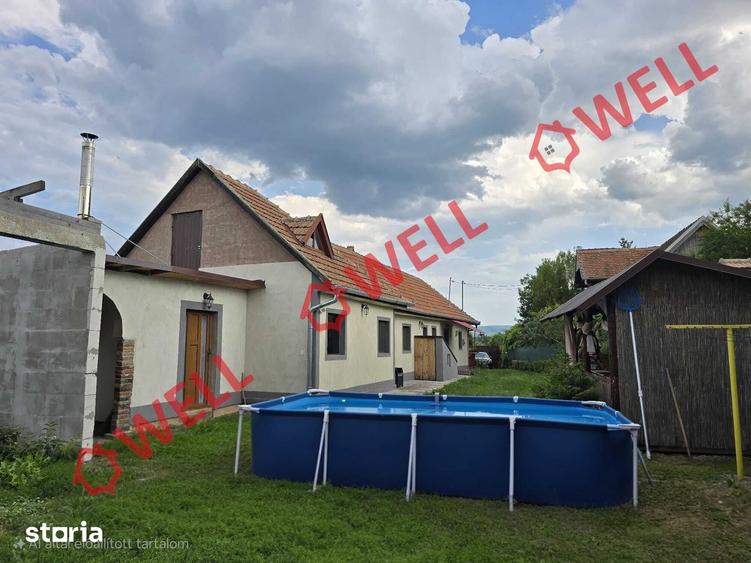 Casă cu 4 camere cu Teren 1102 Mp în Ozun
