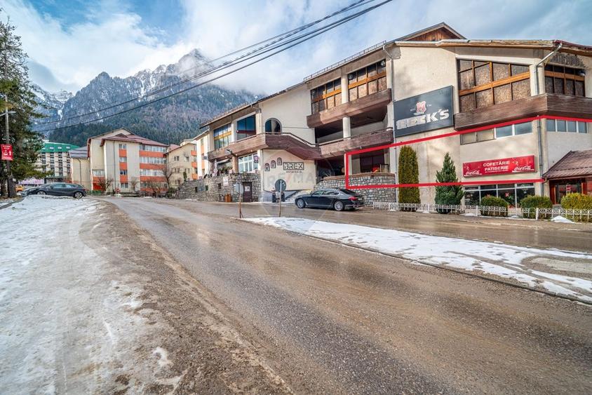 Spațiu comercial, de 210 mp, în Silva