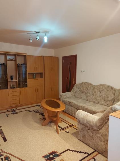 Apartament cu 2 camere semidecomandat în Nord