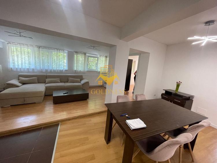 Apartament cu 4 camere semidecomandat, mobilat în Mărăști