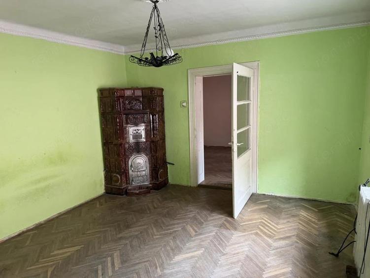 Casă cu Teren 750 Mp în Central