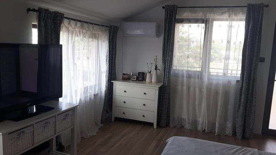 Casă individuală cu 5 camere cu Teren 600 Mp în Răcari