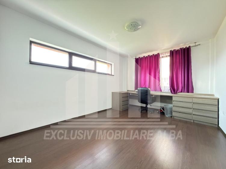 Apartament cu 3 camere decomandat în Tolstoi