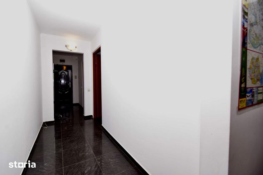 Spațiu comercial, de 50 mp, în Calea București