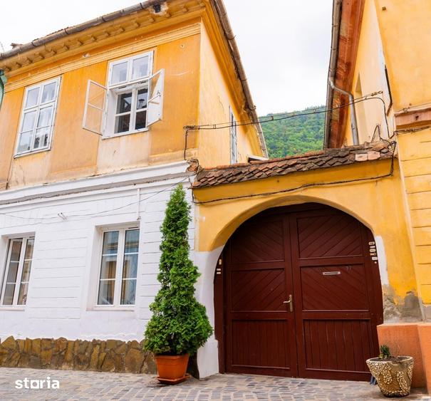 Apartament cu 4 camere în Centrul Istoric
