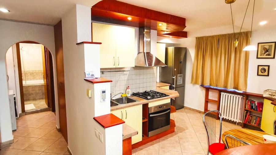 Apartament cu 2 camere decomandat în Decebal
