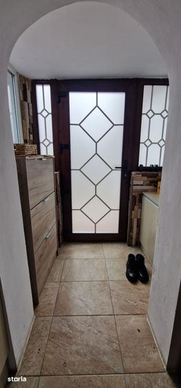 Casă cu 6 camere decomandat cu Teren 399 Mp în Central