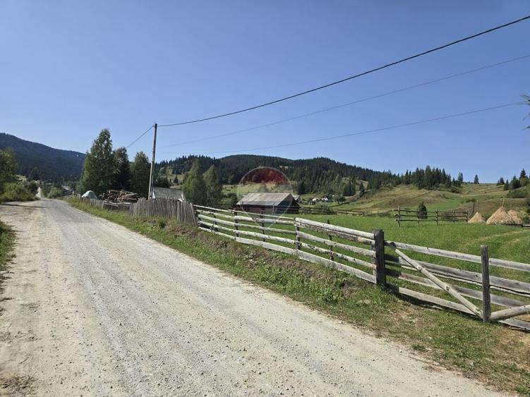 Teren agricol intravilan de 2200 mp, în Bilbor