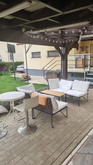 Casă cu Teren 800 Mp în Malu