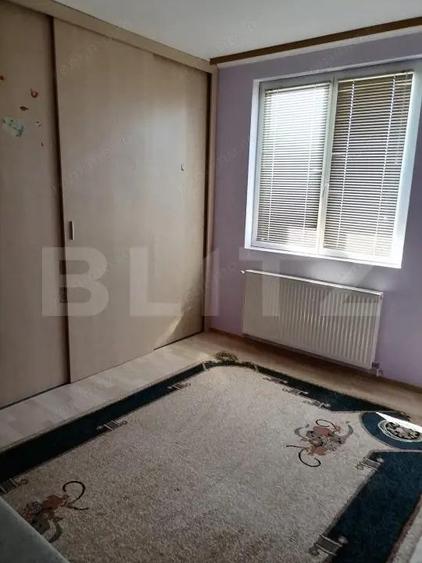 Casă cu 3 camere cu Teren 460 Mp în Ernei