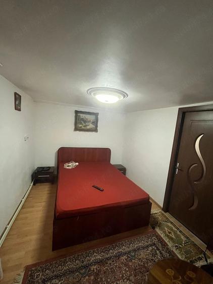 Spa?iu de locuit pentru eleve (Liceul 8 Liceul 9) Buzau - 1