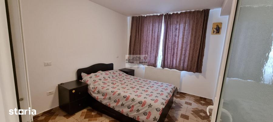 Apartament cu 2 camere semidecomandat, mobilat în Central