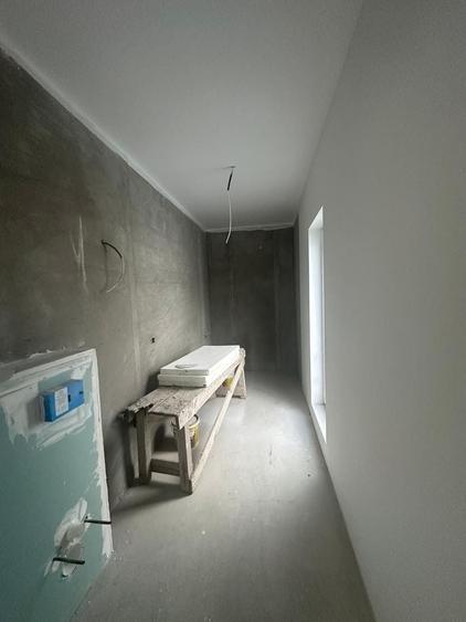 Duplex cu 4 camere cu Canalizare în Dumbrăvița