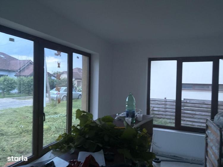 Casă cu 3 camere cu Teren 700 Mp în Jucu