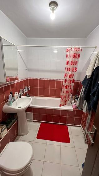 Apartament cu 3 camere decomandat în Gorjului