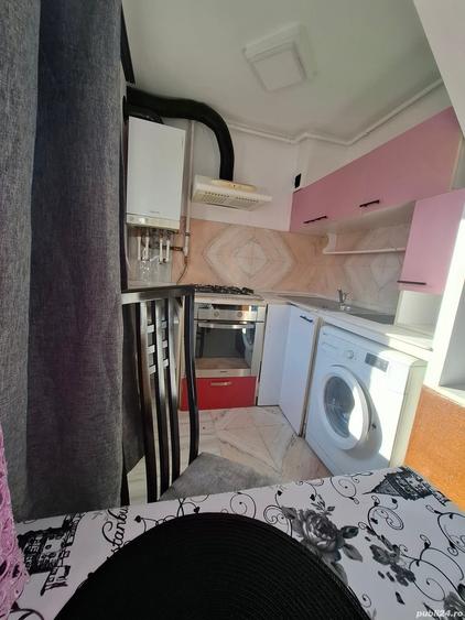 Apartament cu 2 camere semidecomandat în Hunedoara