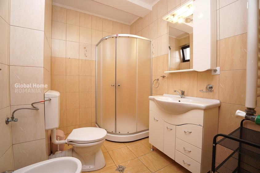 Casă individuală cu 7 camere cu Canalizare în Vitan Mall