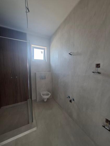 Casă individuală cu 4 camere cu Teren 420 Mp în Domnești