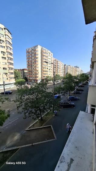 Apartament cu 2 camere decomandat în Moșilor