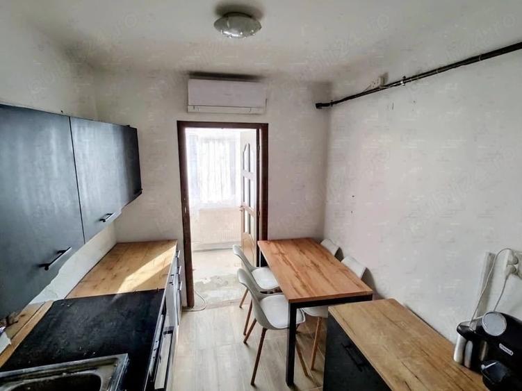 Apartament cu 3 camere decomandat în Vasile Alecsandri
