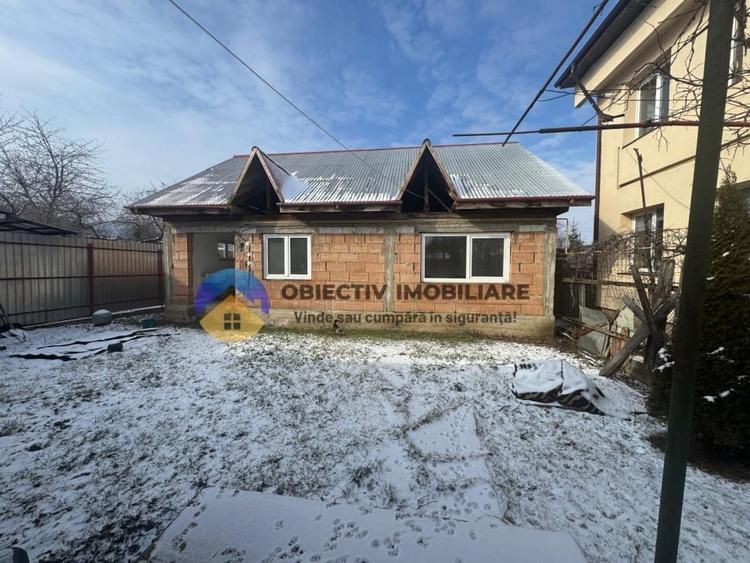Casă individuală cu 2 camere cu Teren 194 Mp în Gara Veche