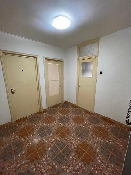 inchiriere apartament 3 camere sector 6 - 3