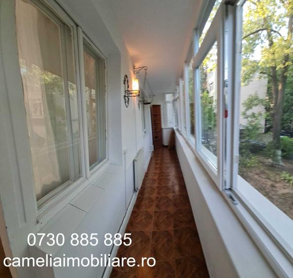Apartament cu 4 camere semidecomandat în Gorjului