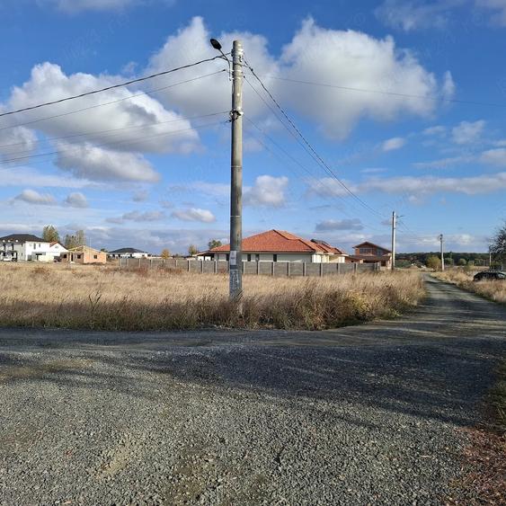 Teren de 801 mp, în Central