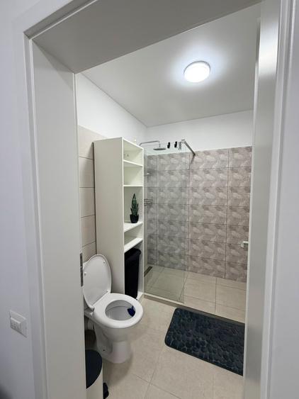 Garsonieră decomandată în Berceni