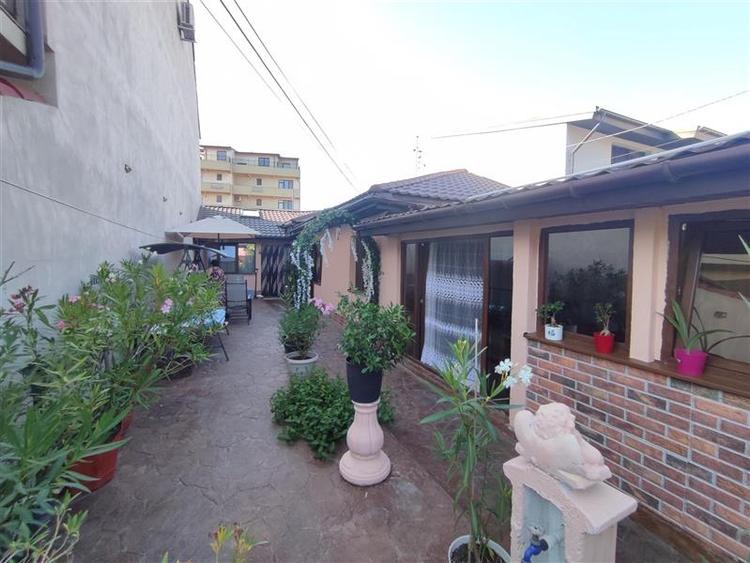 Casă individuală cu 4 camere cu Teren 229 Mp în Colentina
