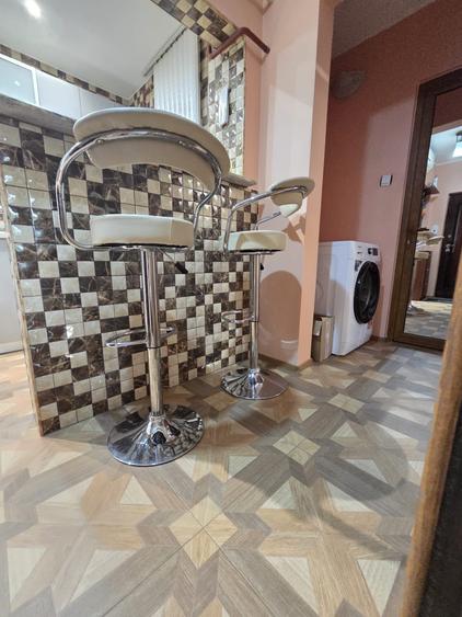 Apartament cu 2 camere decomandat în Micro 13